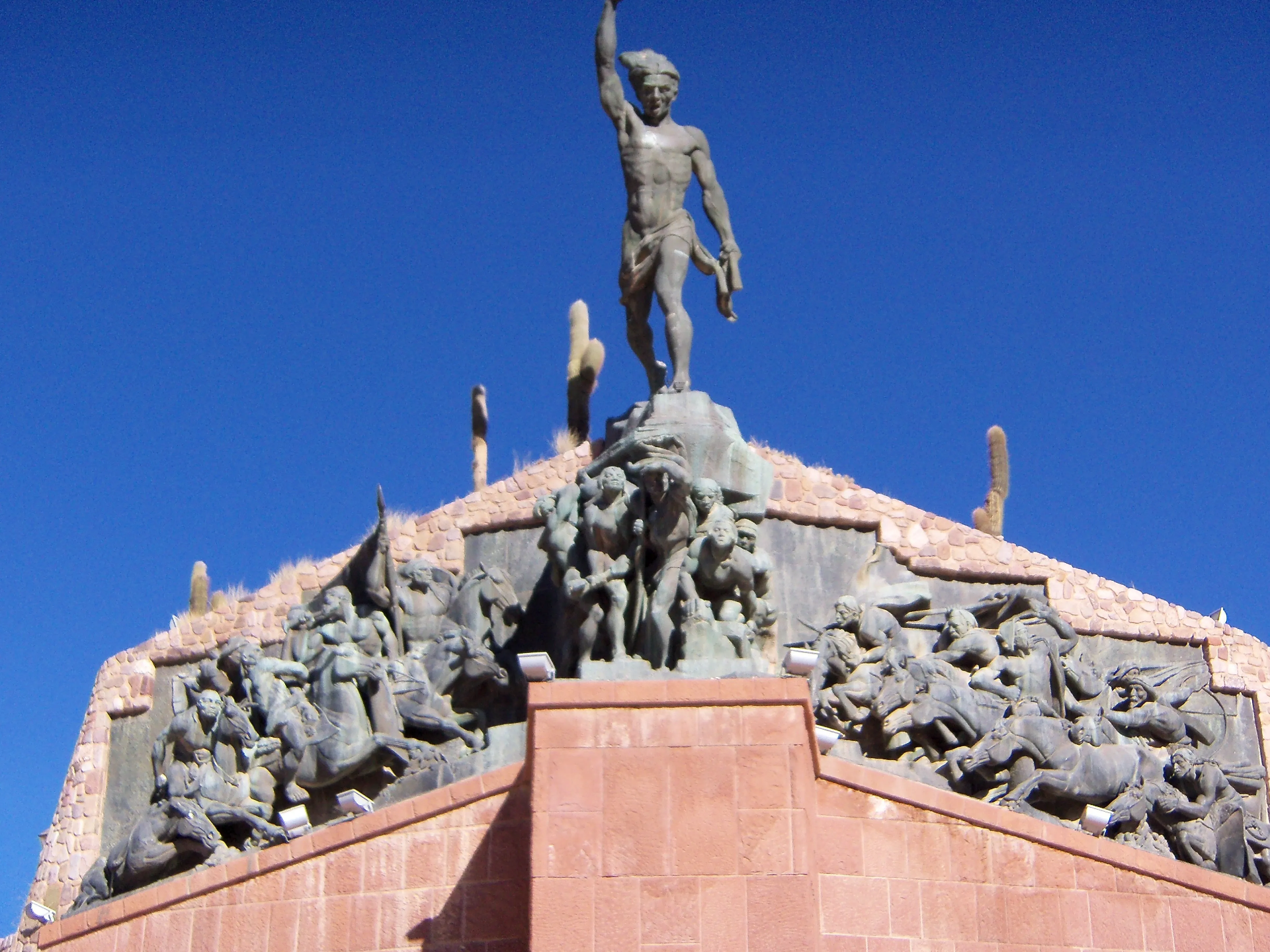 Monumento a los Héroes de la Independencia