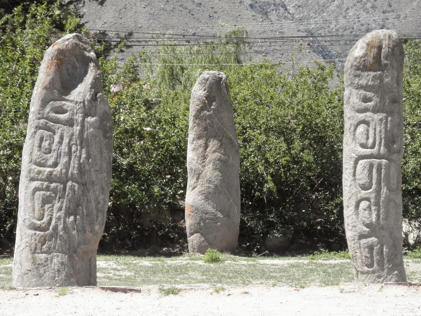 El Mollar y el Menhir