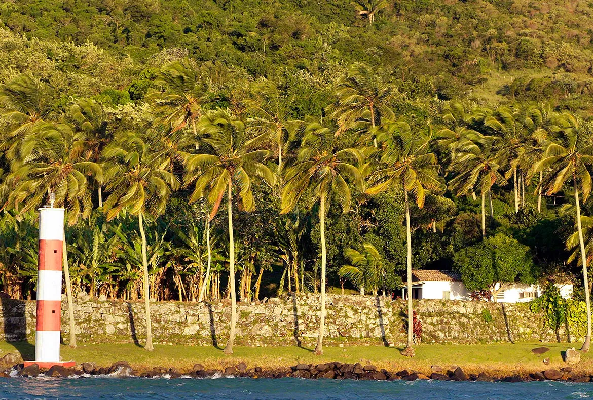 Farol da Ponta das Canas