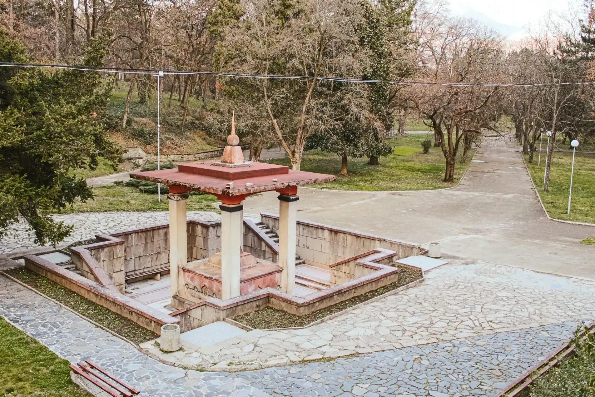 Fuente Mineral de Momina Banya