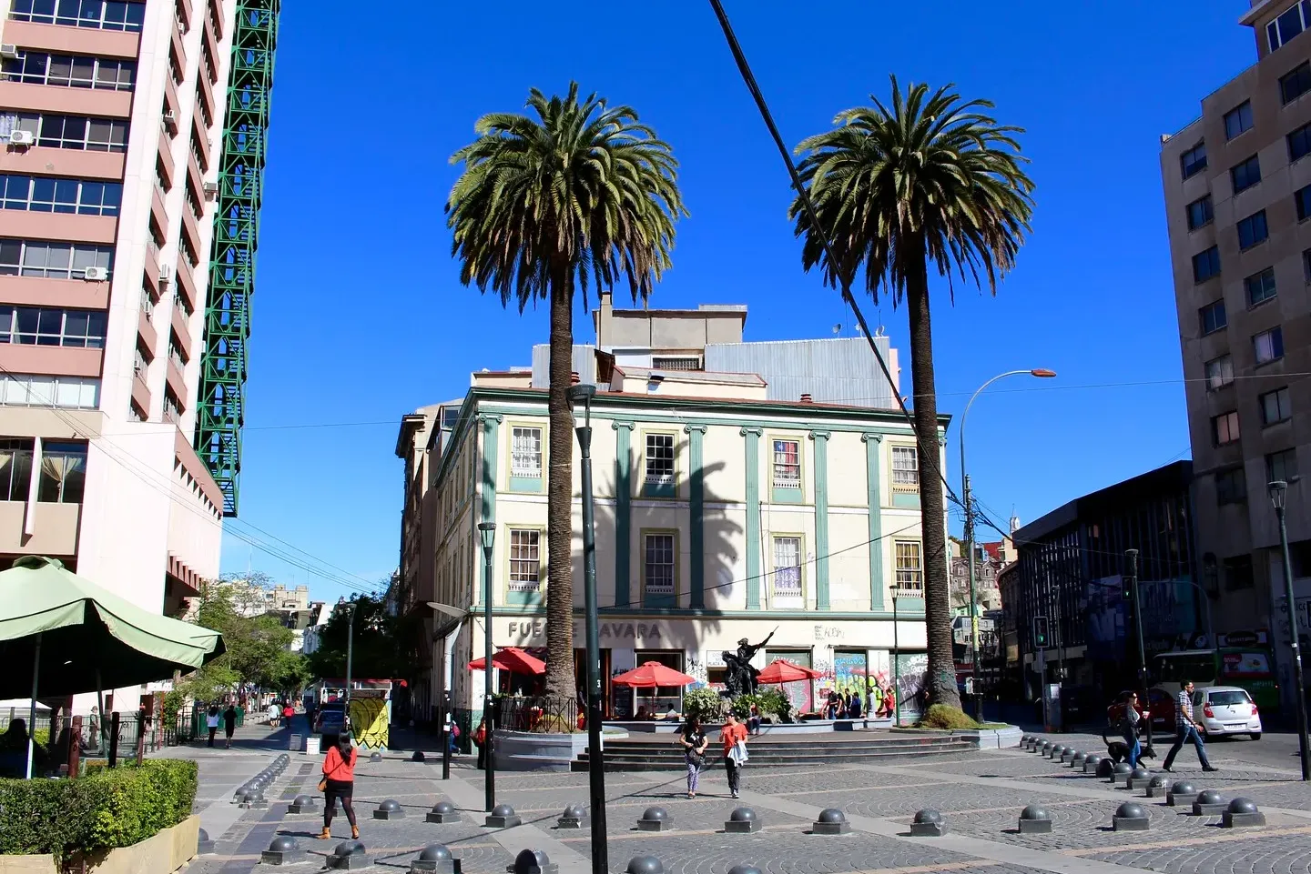 Plaza Aníbal Pinto