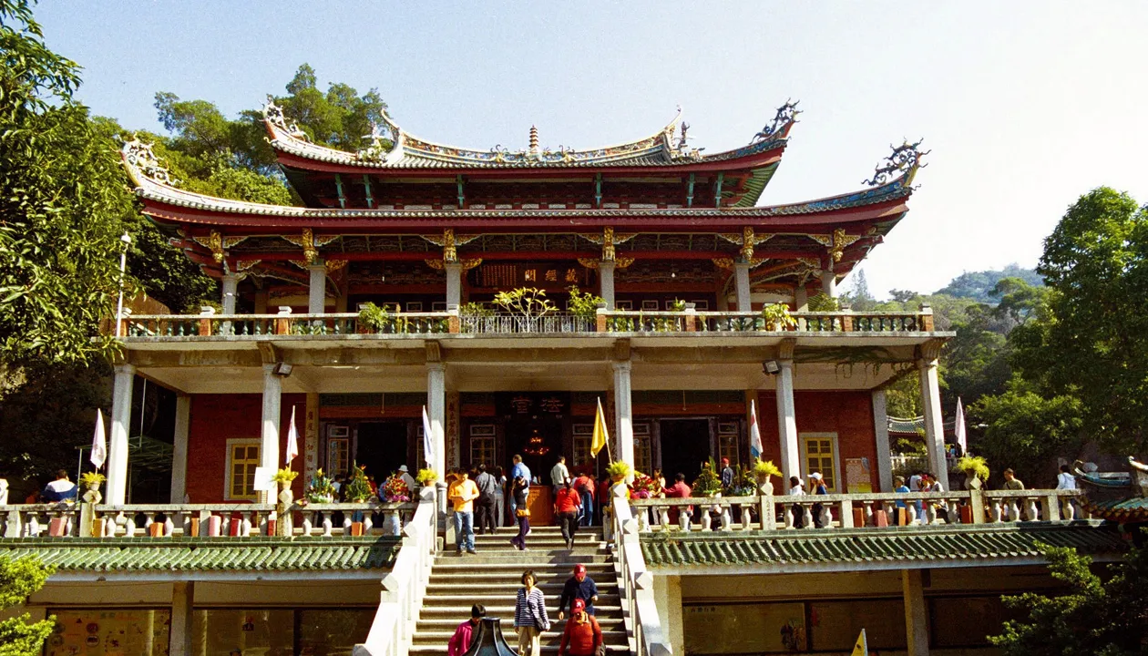 Nanputuo Temple