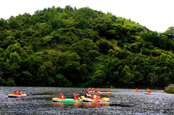 Wuzhishan Mountain