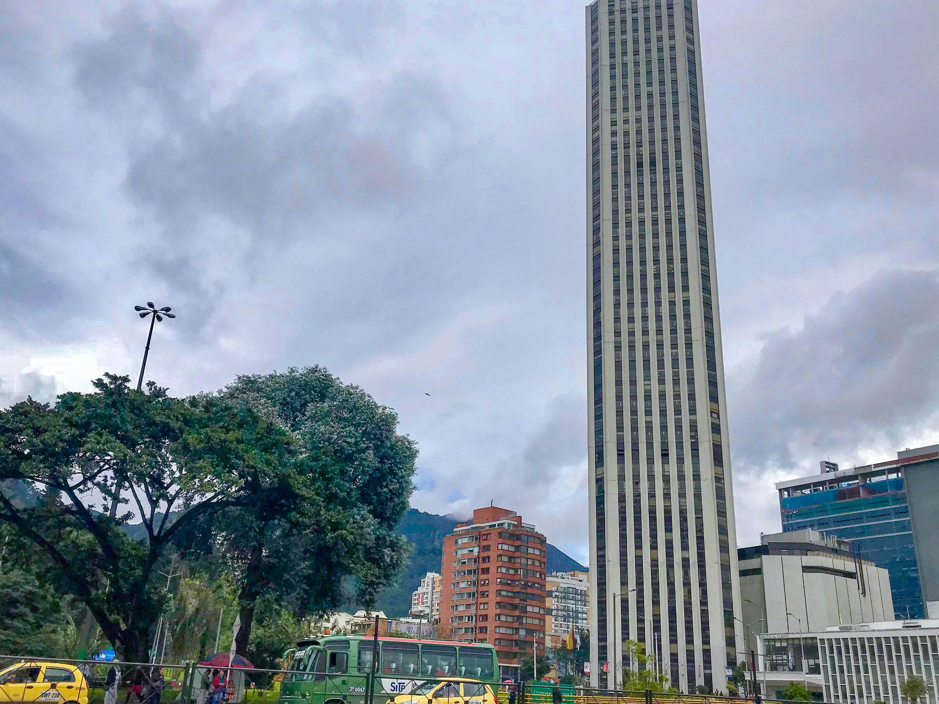 Centro Internacional y Torre Colpatria