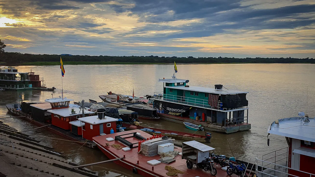 Delfines Rosados del Río Guaviare