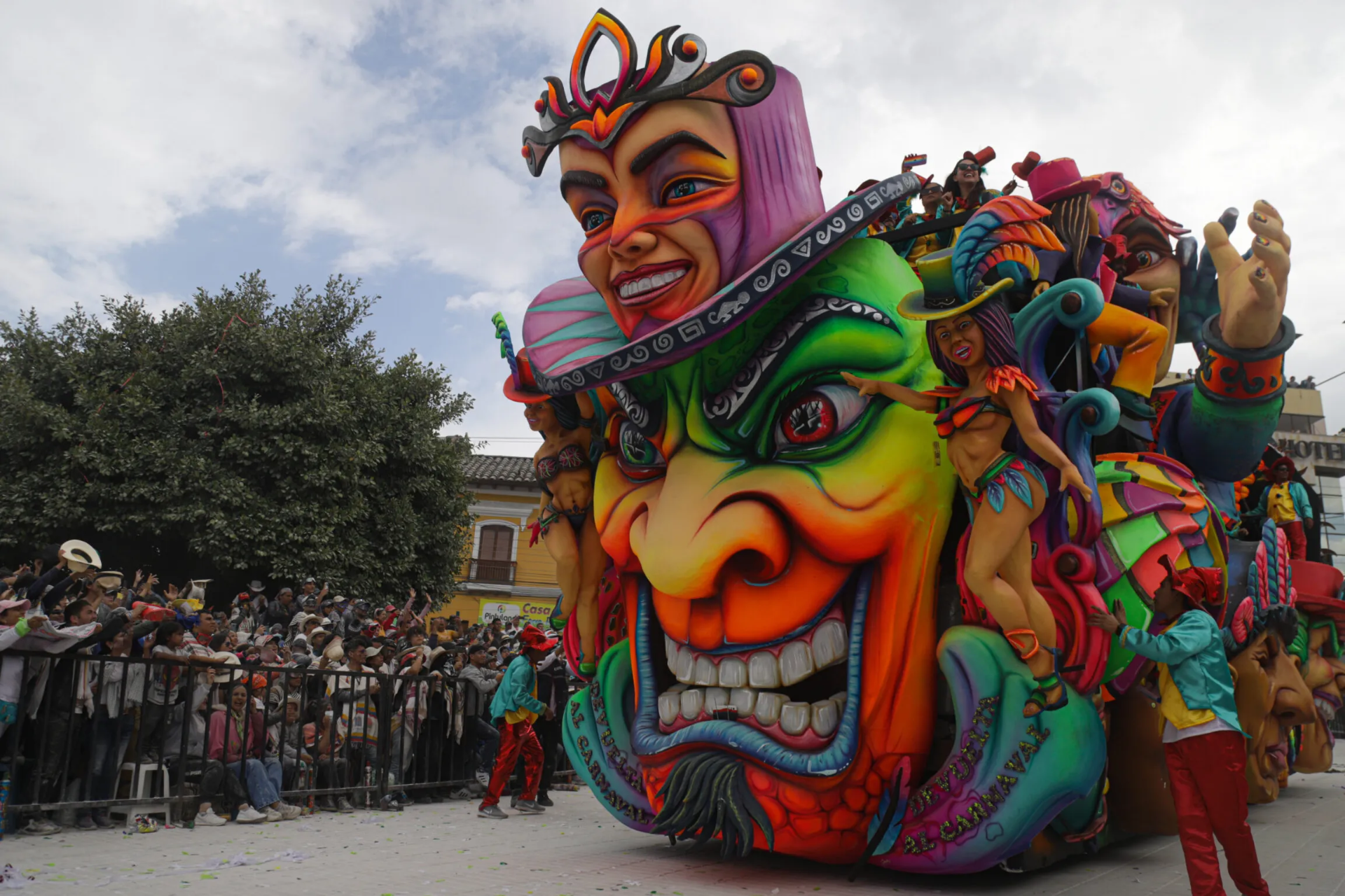 Carnaval de Negros y Blancos