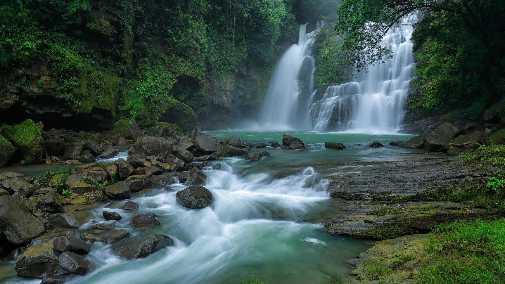 Cataratas Nauyaca