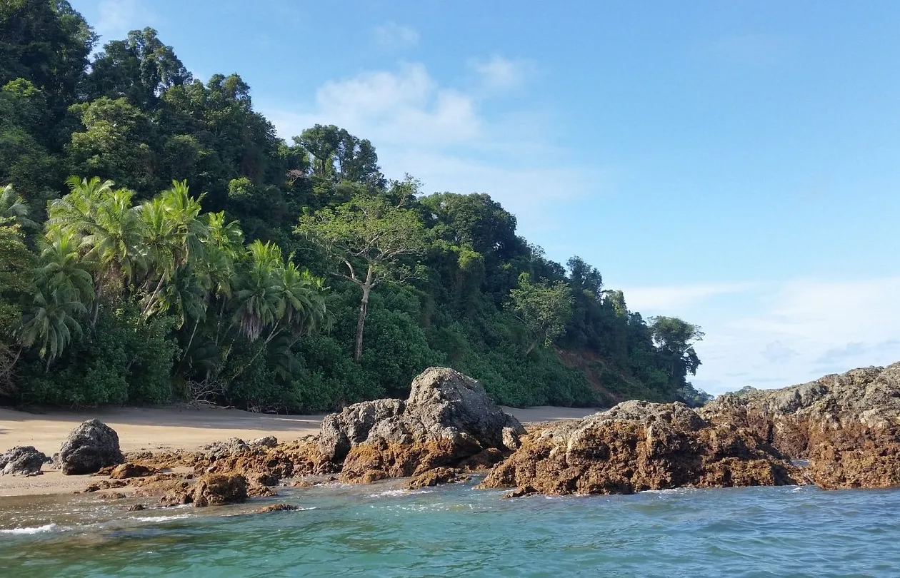 Playa Caletas