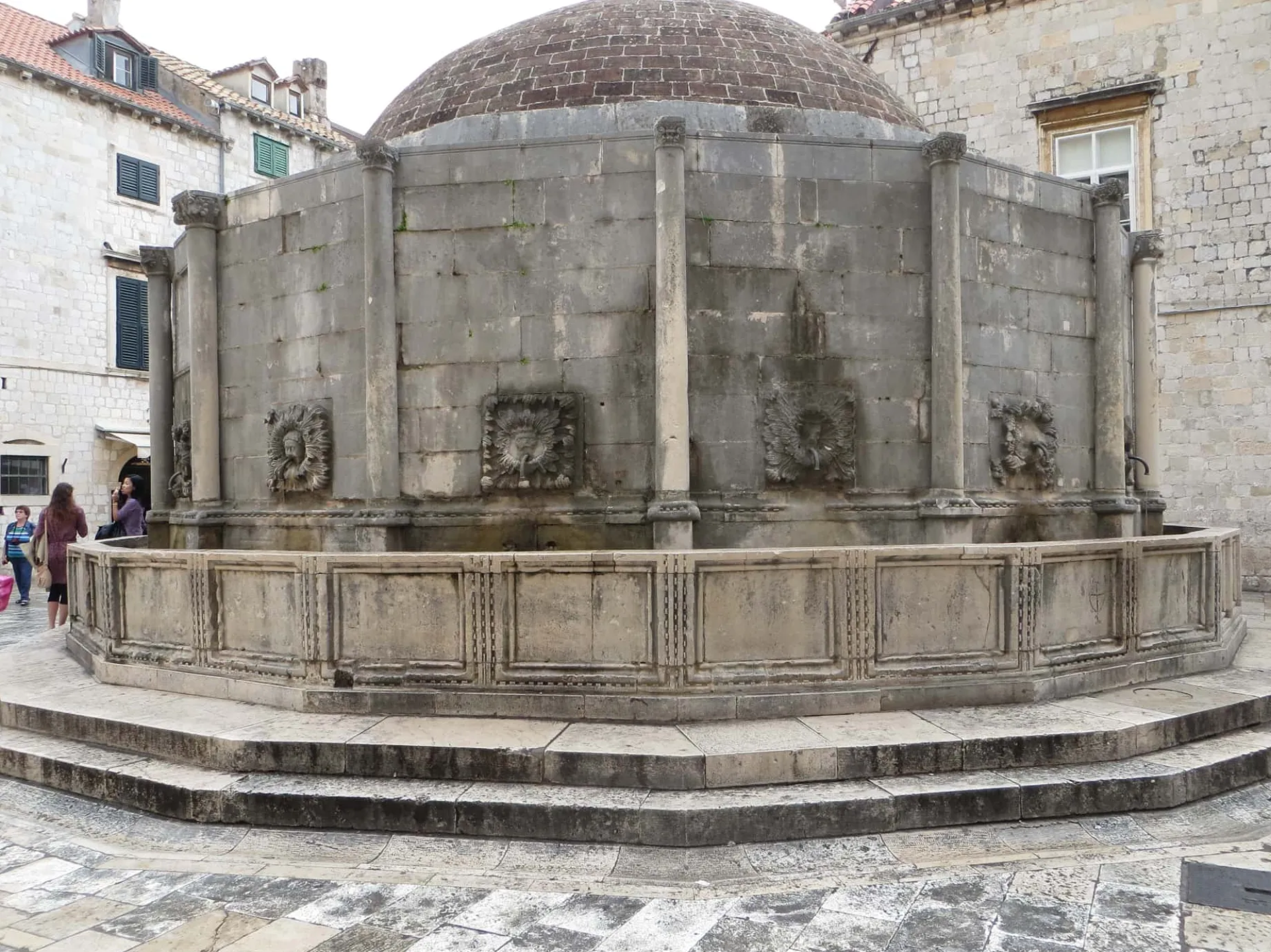 Fuente de Onofrio