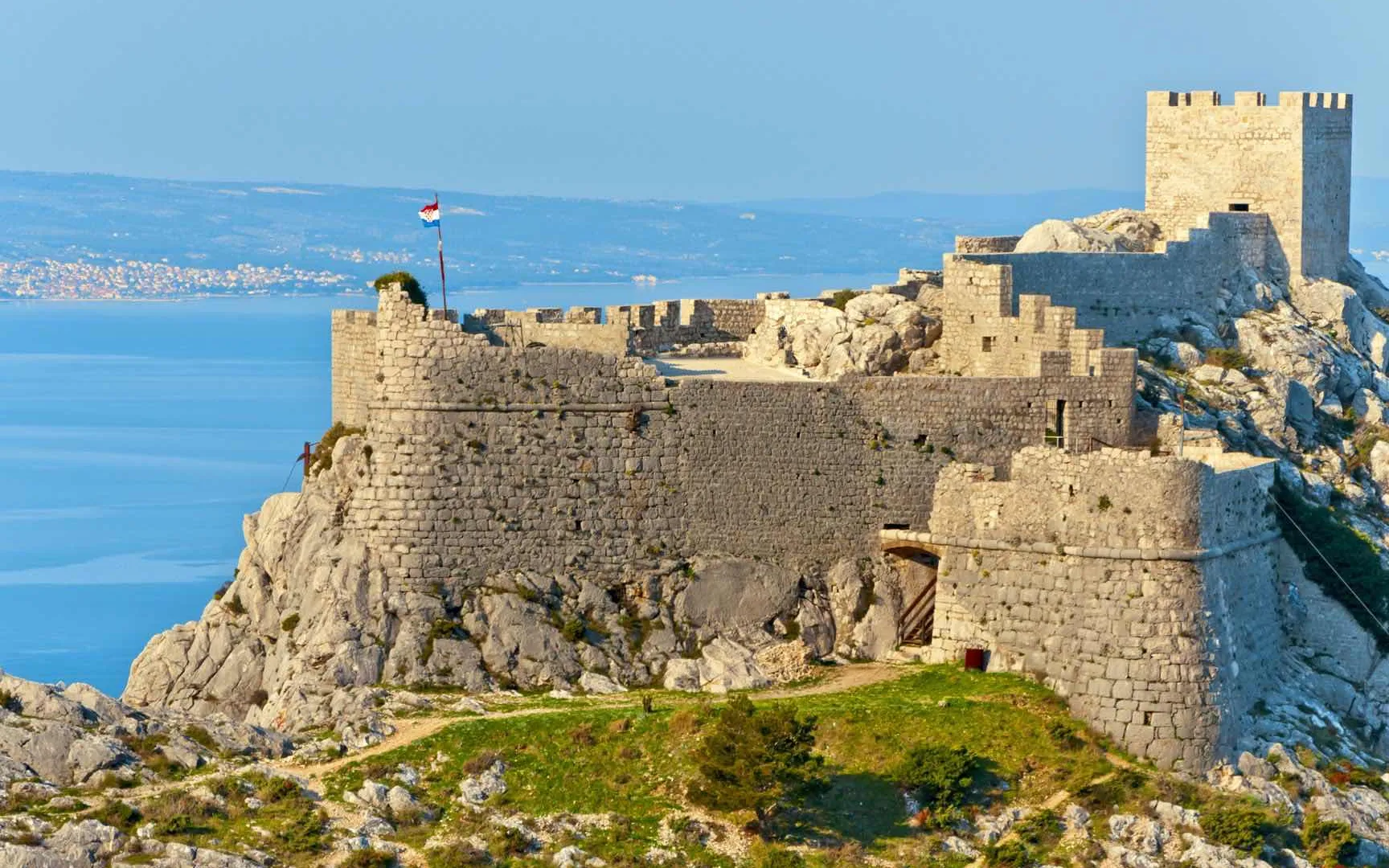 Fortaleza de Starigrad (Fortica)