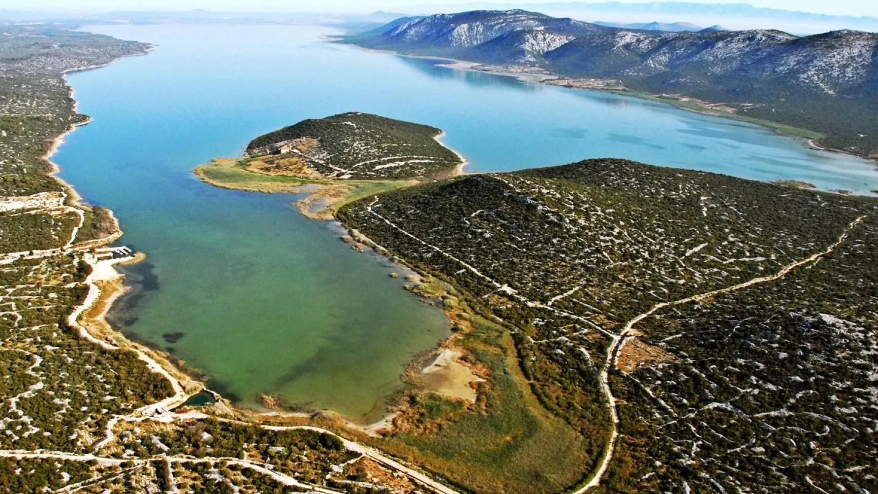 Lago Vrana