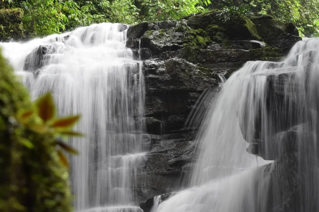 Cascada de Latas