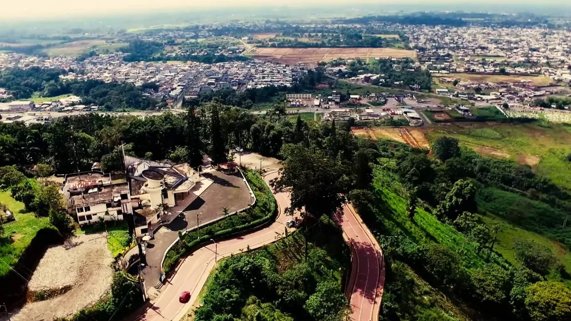 El Mirador Bombolí