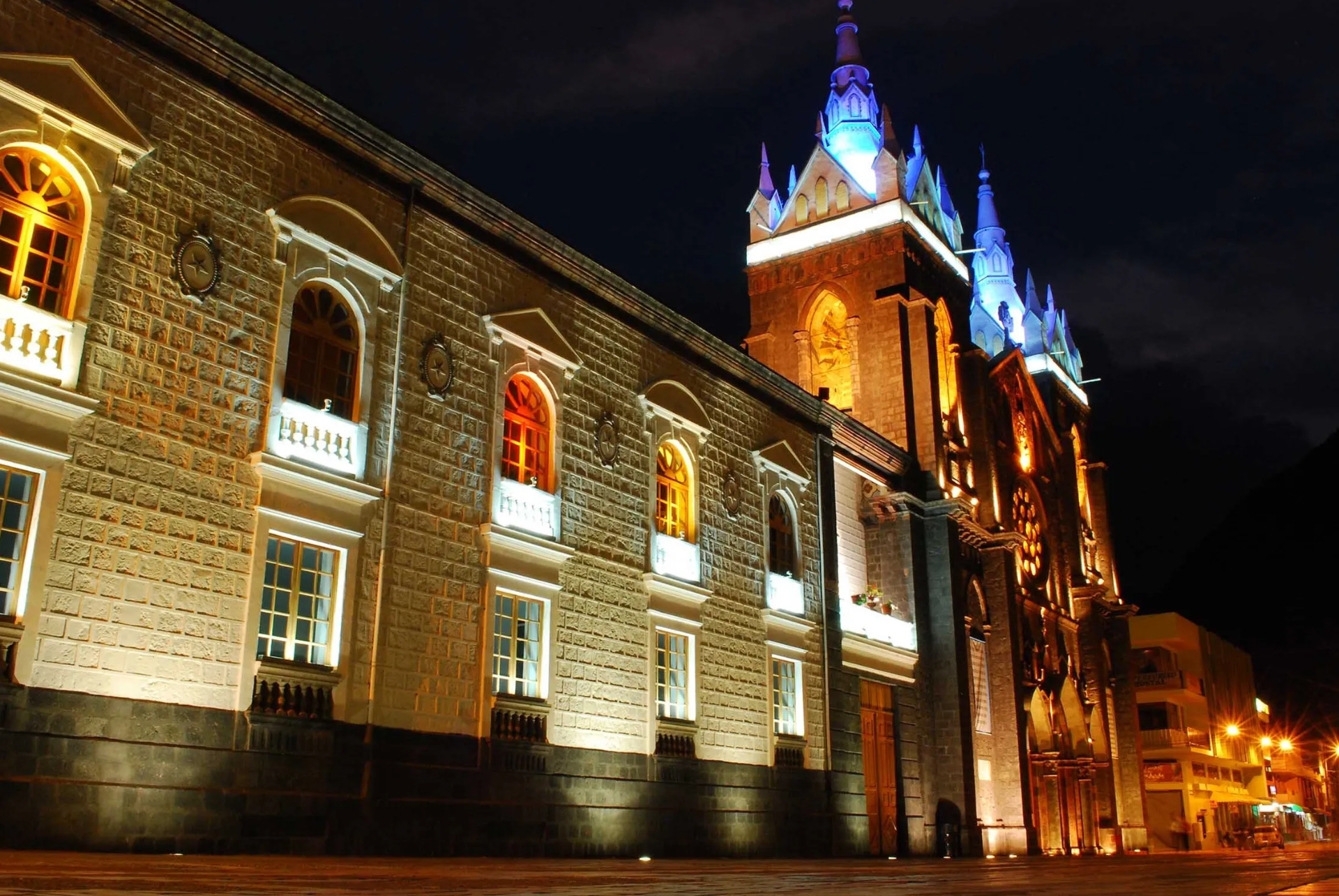 Basílica de Nuestra Señora del Rosario de Agua Santa