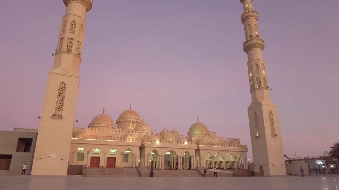 Gran Mezquita El Mina Masjid