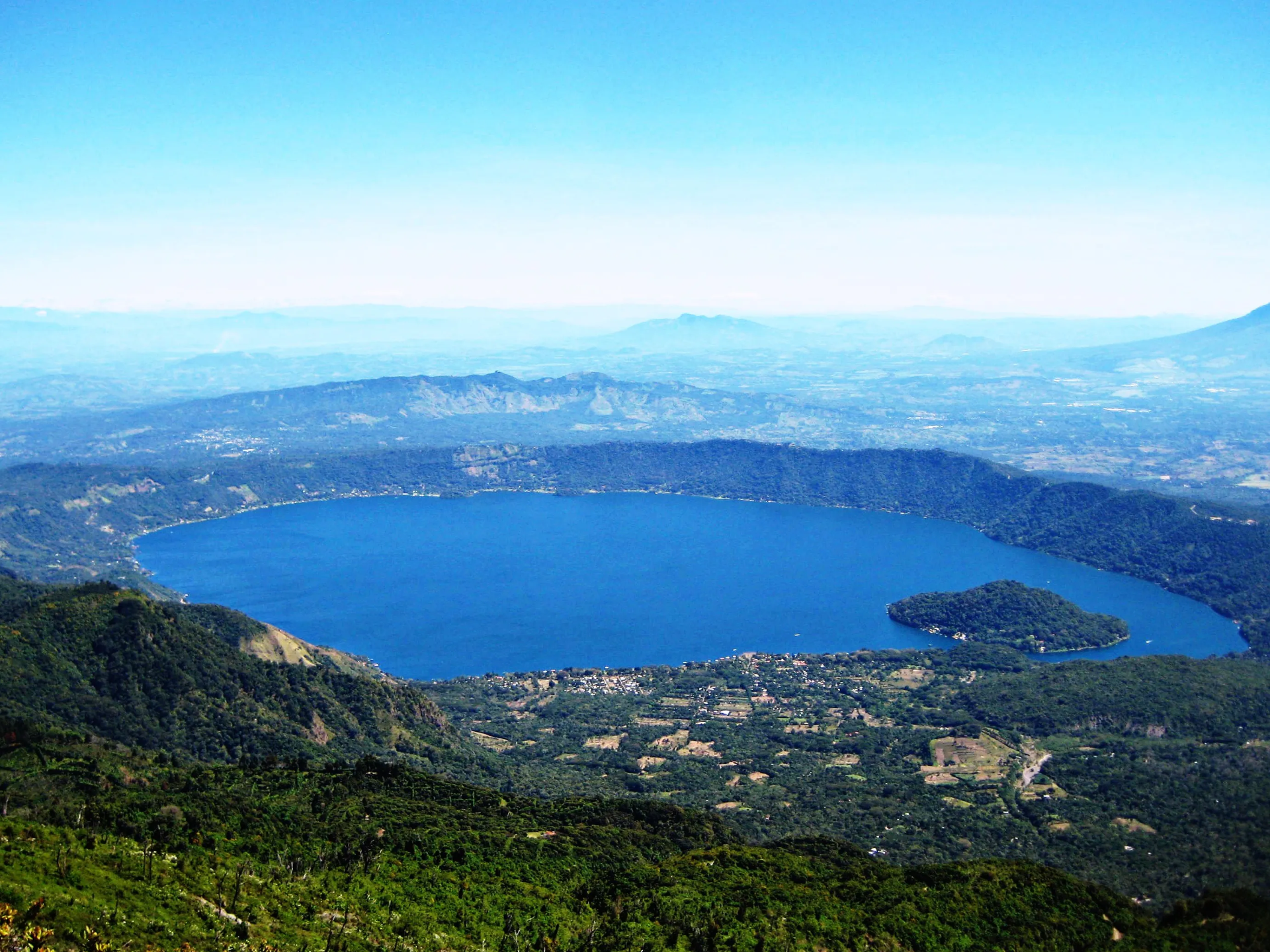 Lago Coatepeque