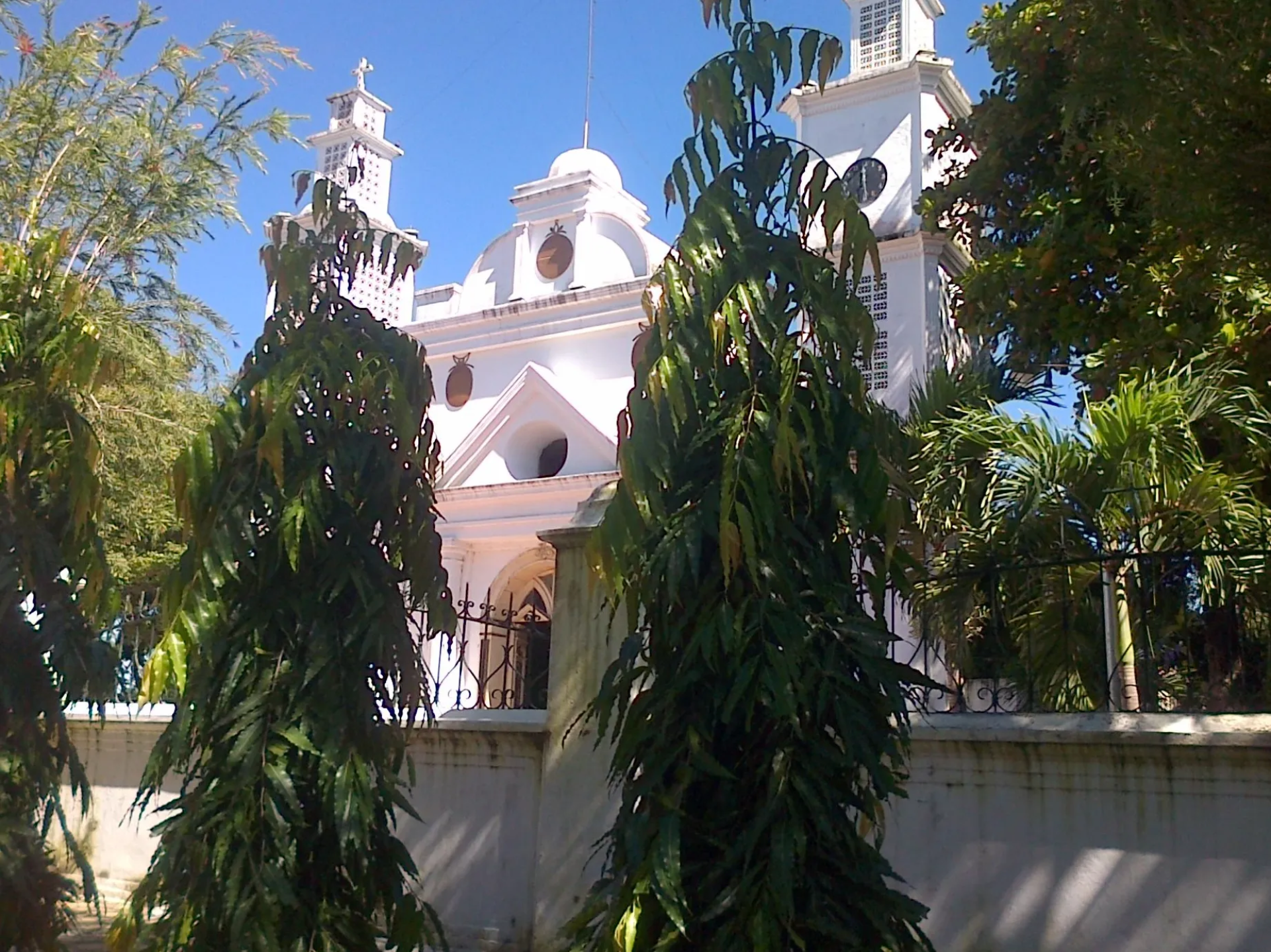 Iglesia Parroquial San Nicolás Obispo