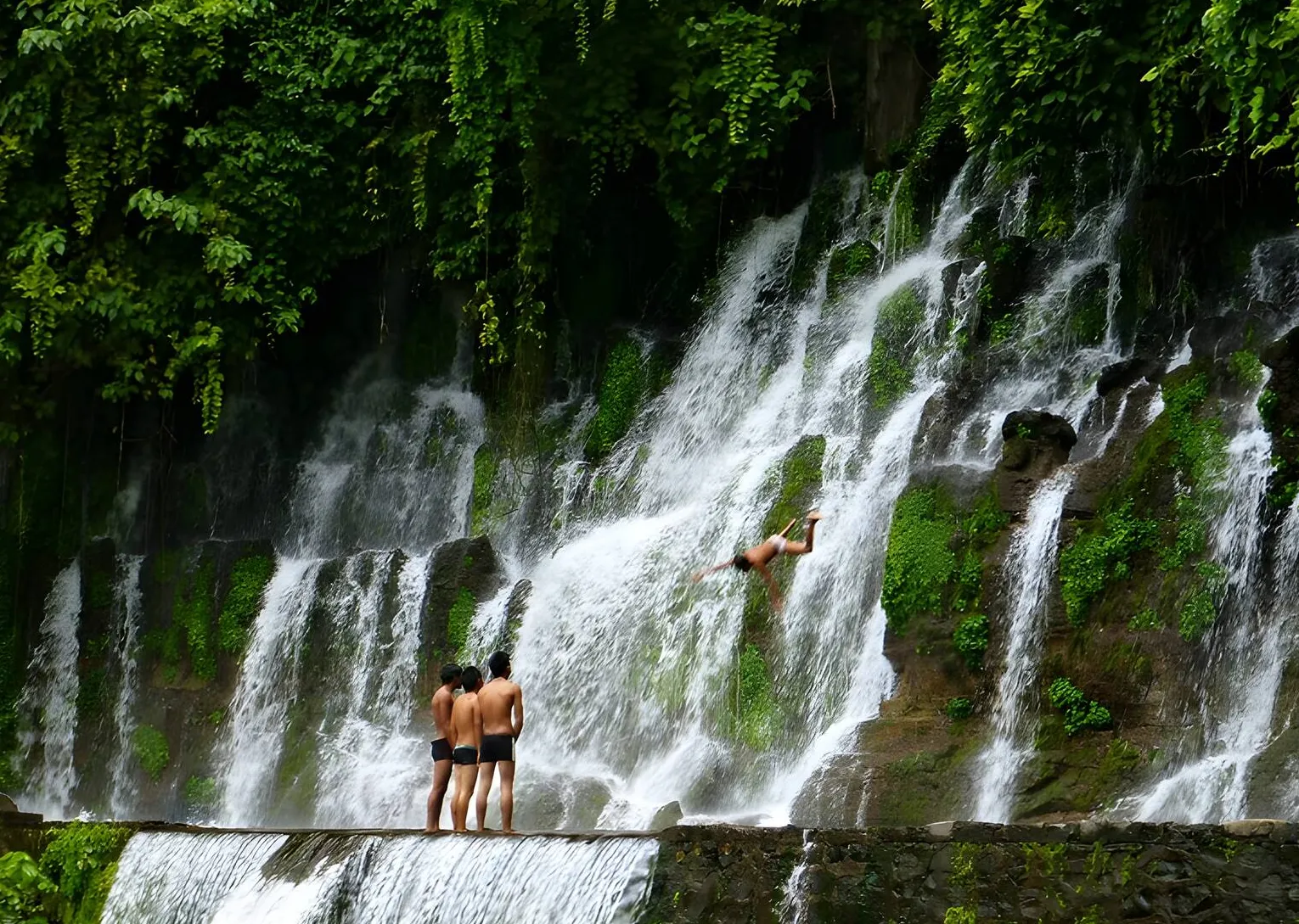 Cascadas de Los Chorros de la Calera