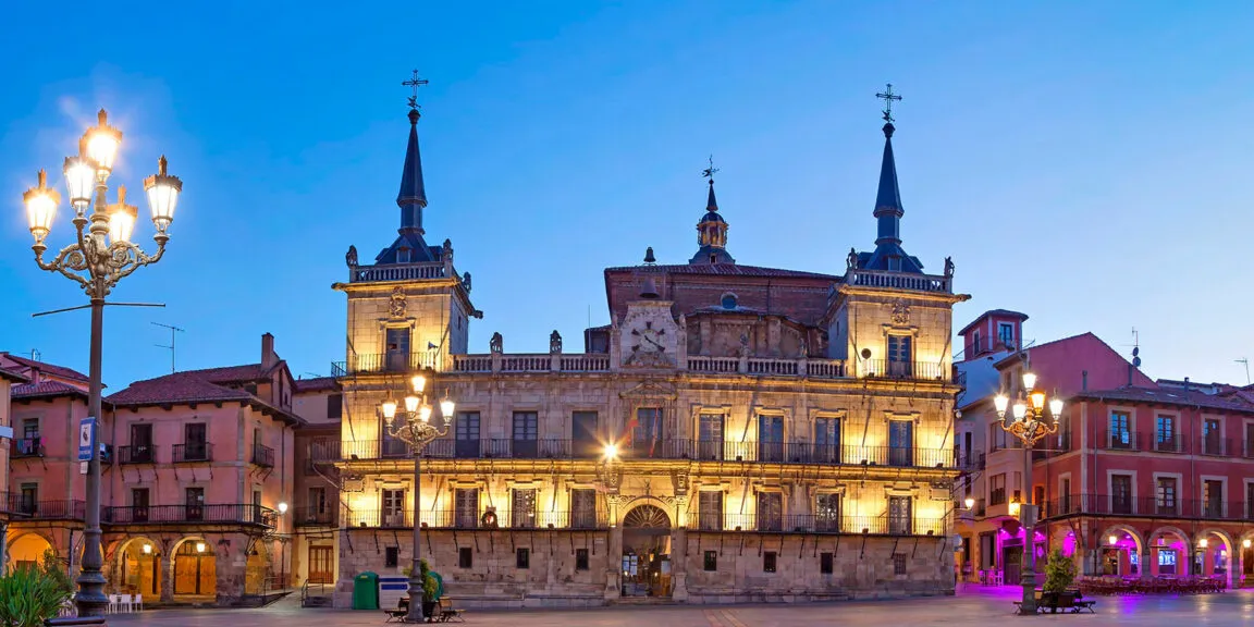 Plaza Mayor de León