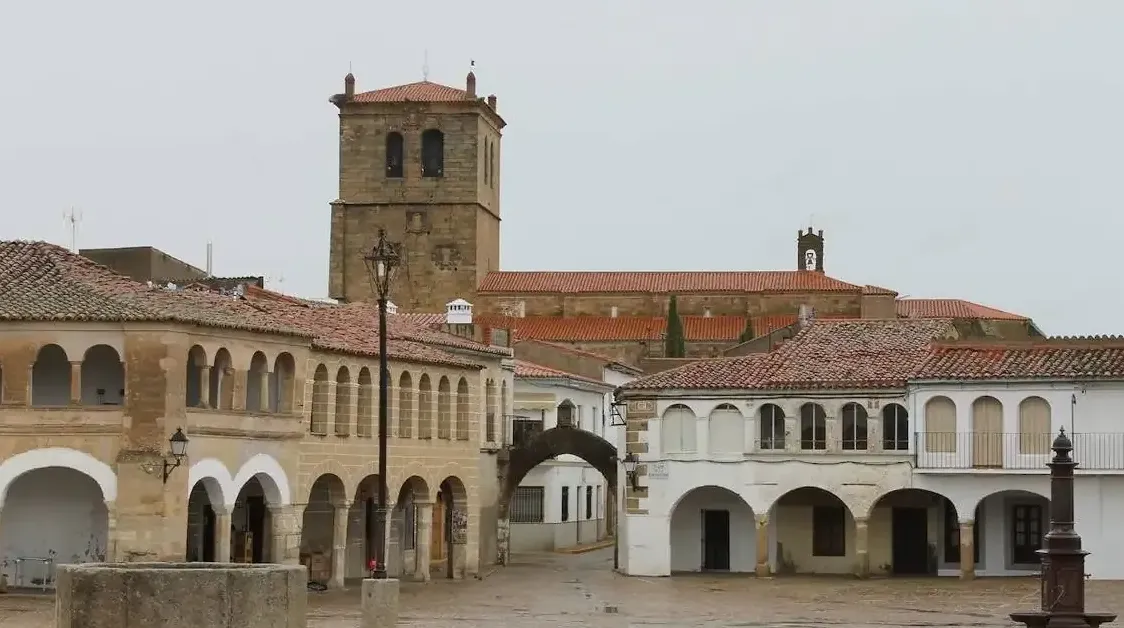 Plaza Mayor de Garrovillas de Alconétar