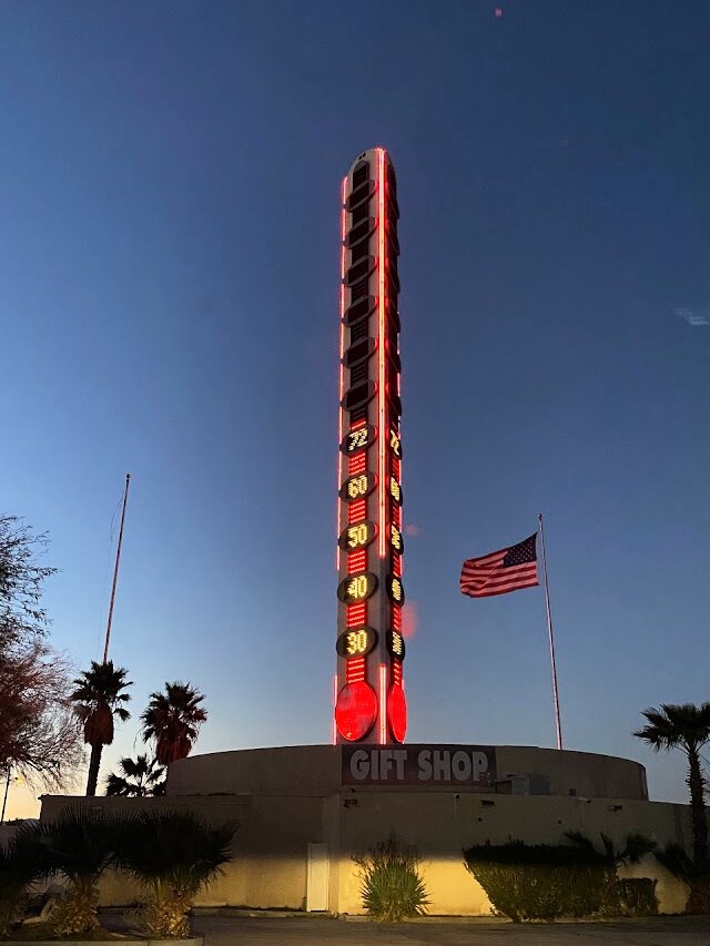 Audioguía de Termometro Mas Grande Del Mundo