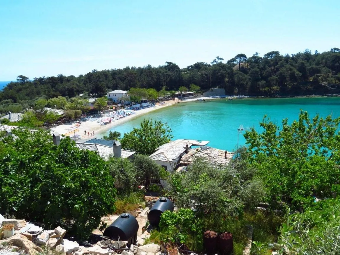 Playa de Aliki