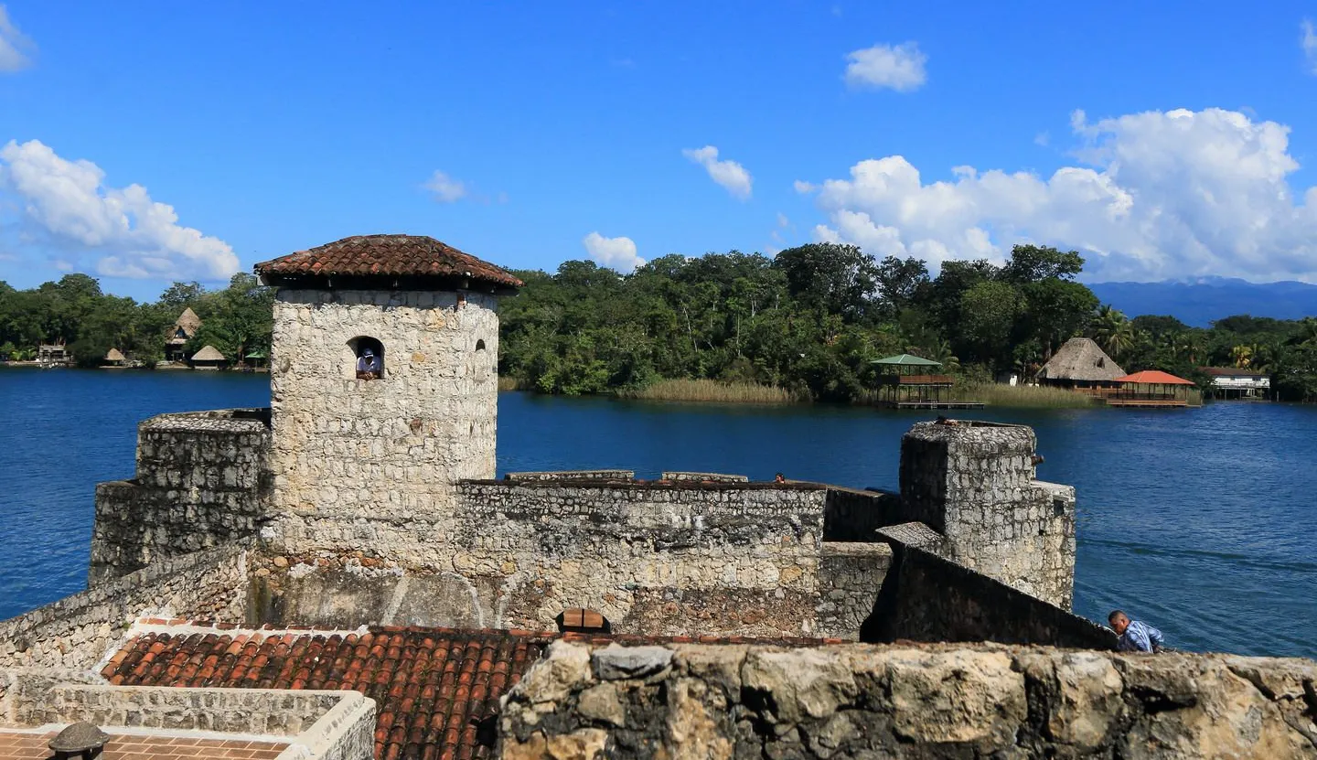 Castillo de San Felipe de Lara