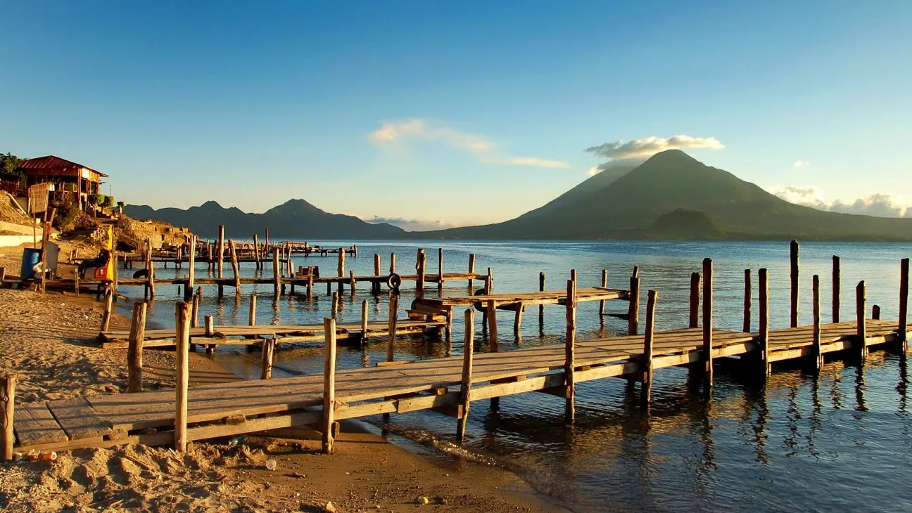 Mirador del Lago de Atitlán