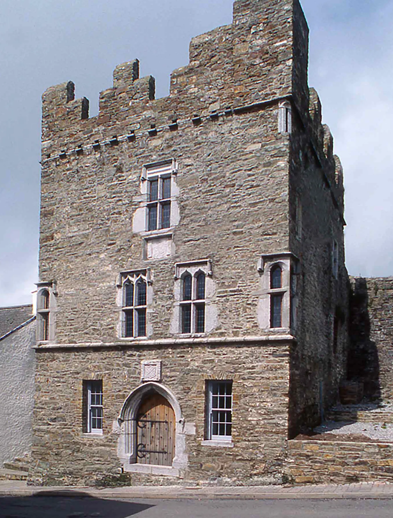 Desmond Castle