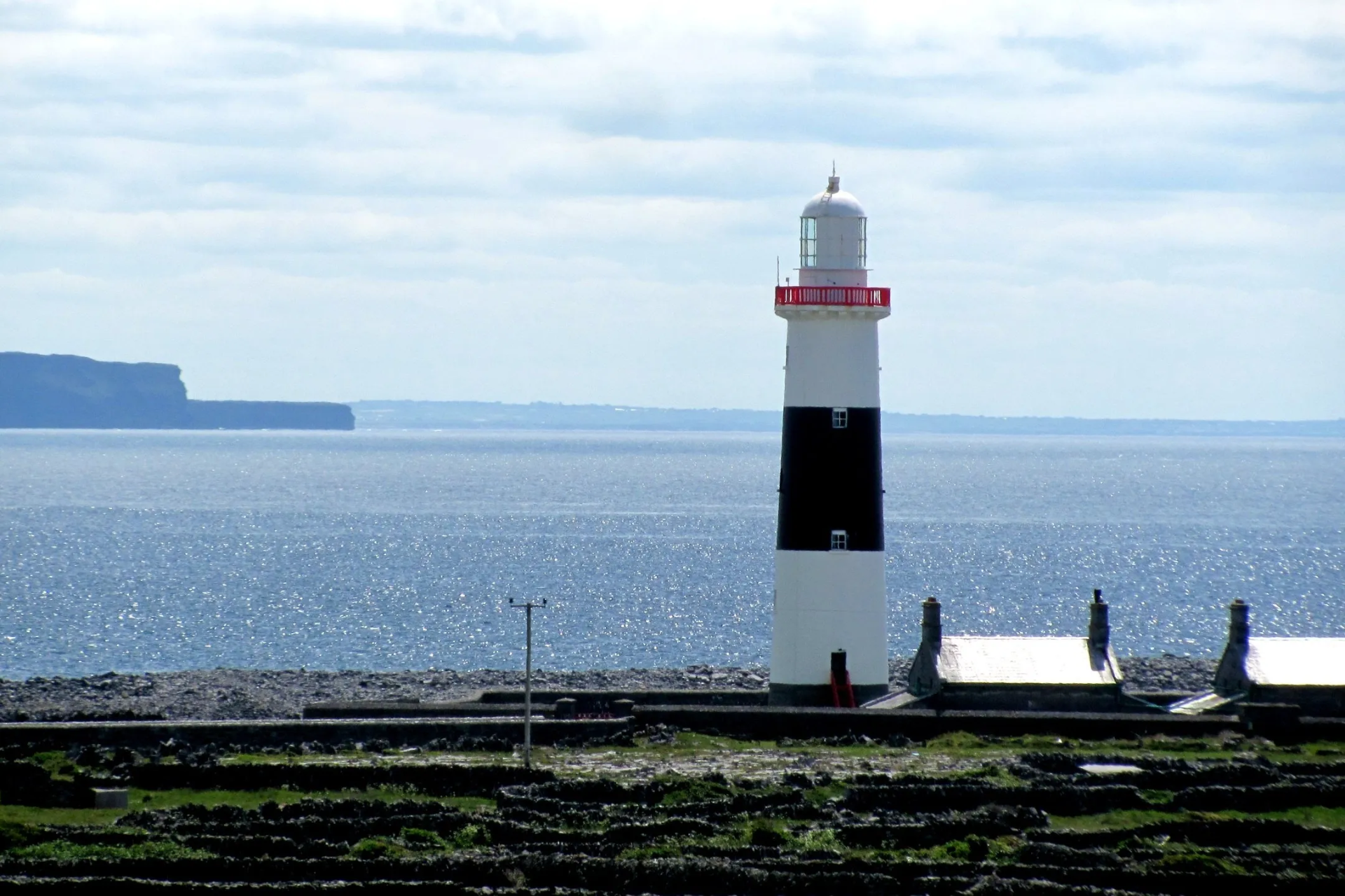 Inis Oírr Lighthouse