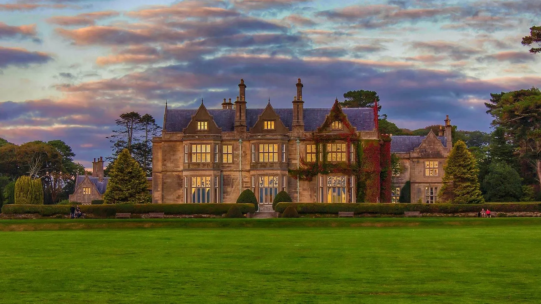 Muckross House