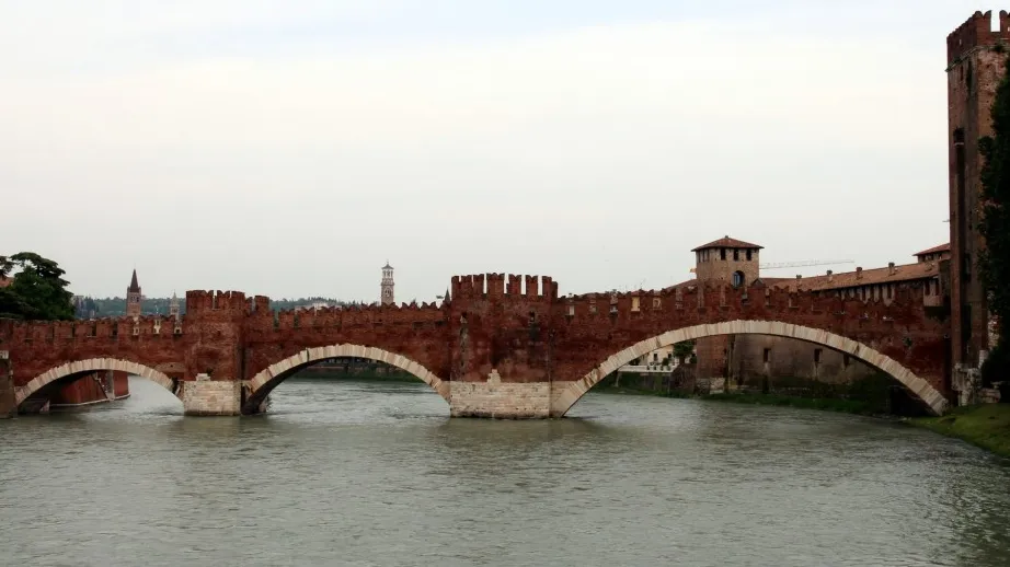 Puente de Castelvecchio