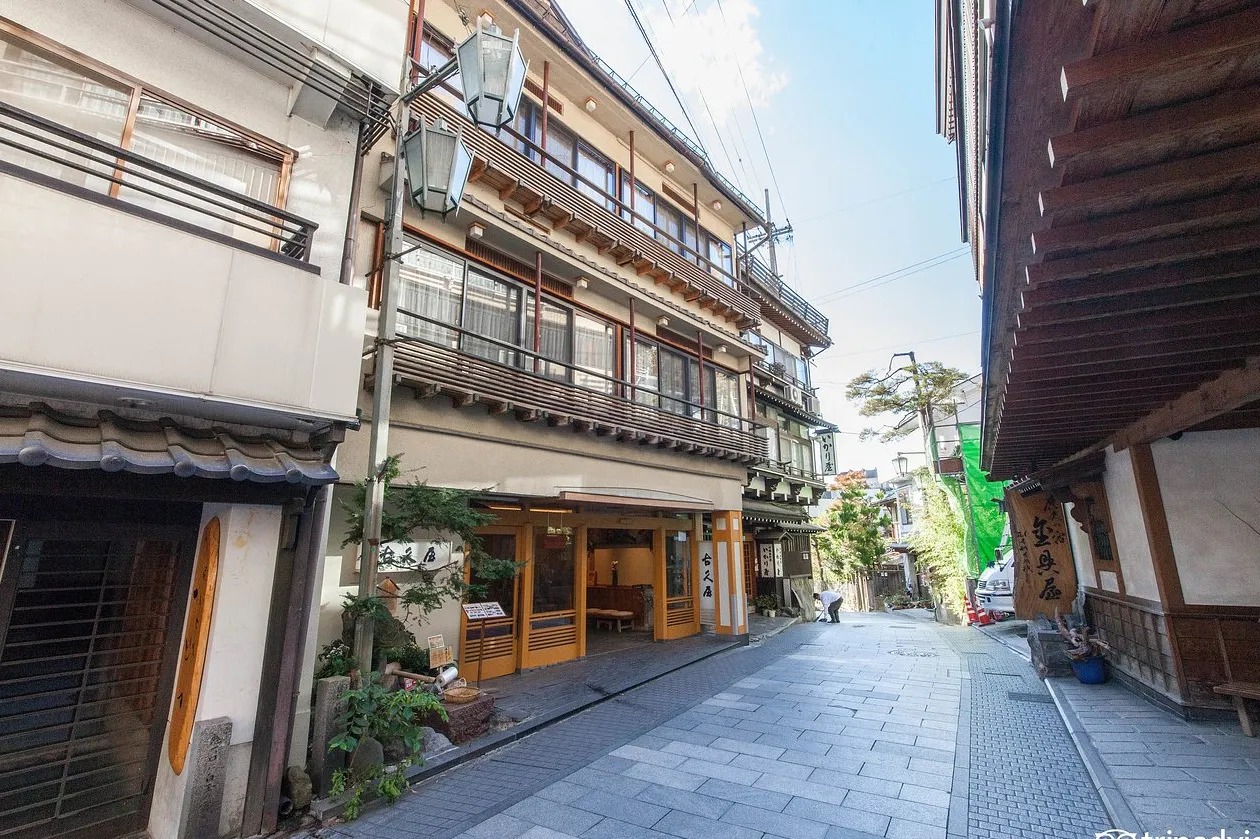 Onsen Shibu