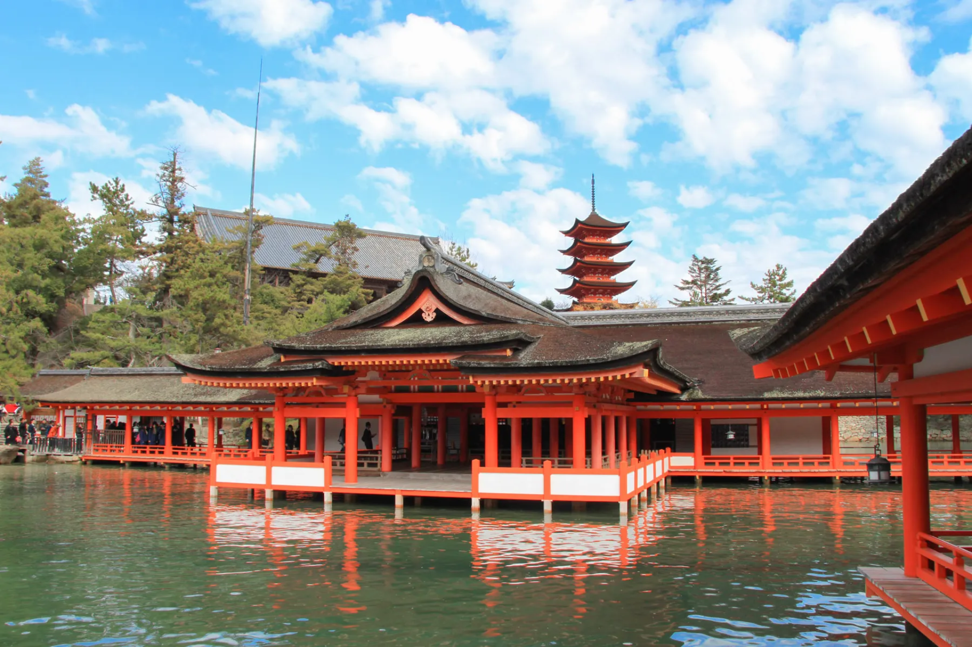 Santuario Itsukushima