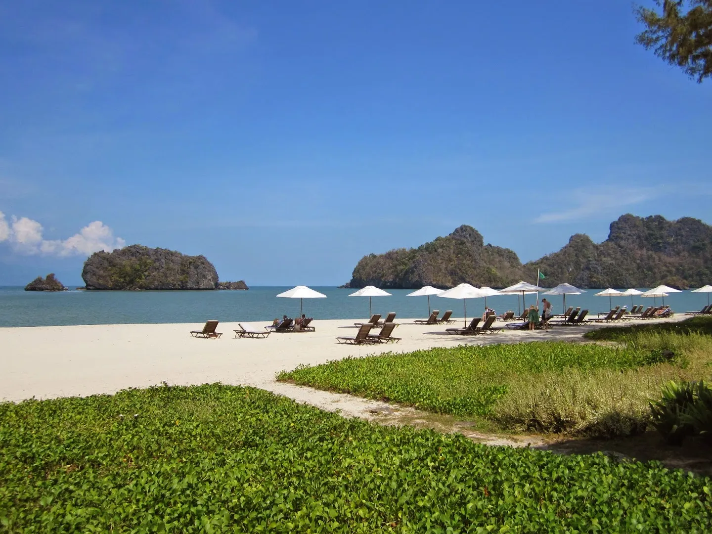 Tanjung Rhu Beach