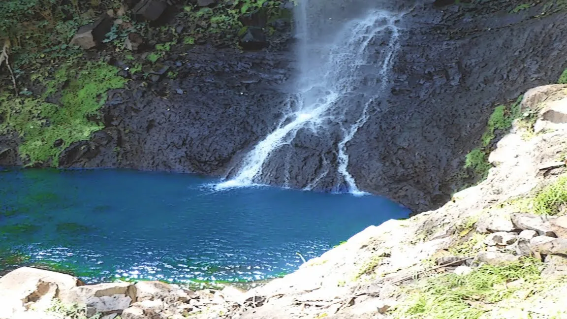 Cascada Los Azules