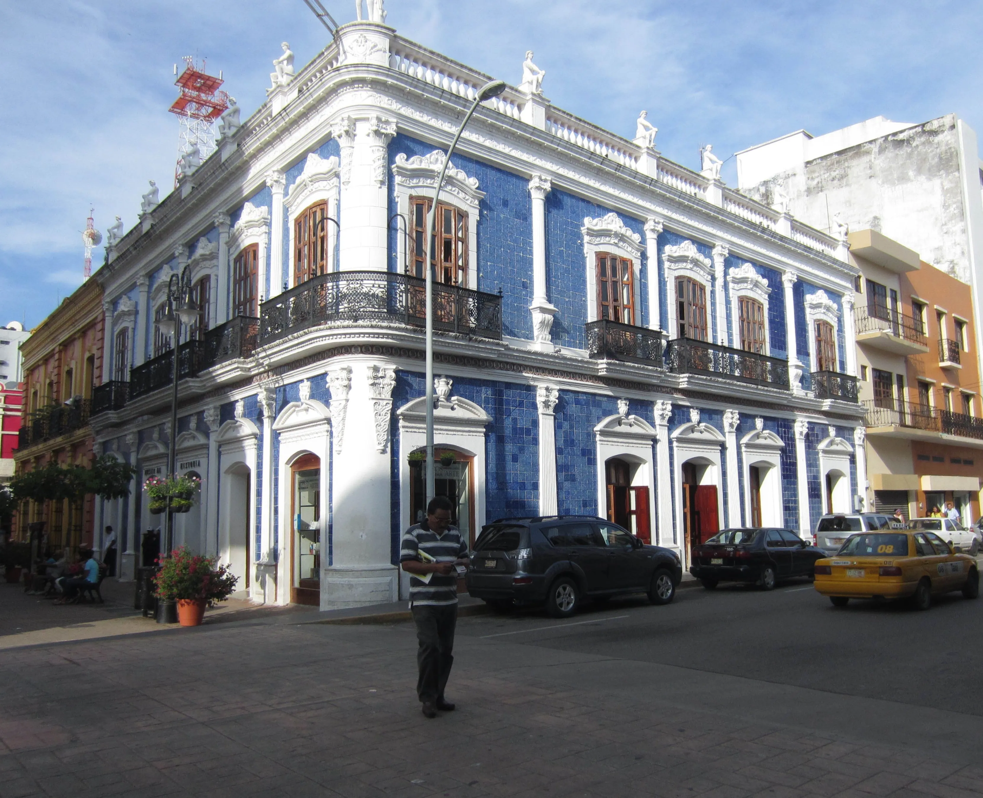 Casa de los Azulejos