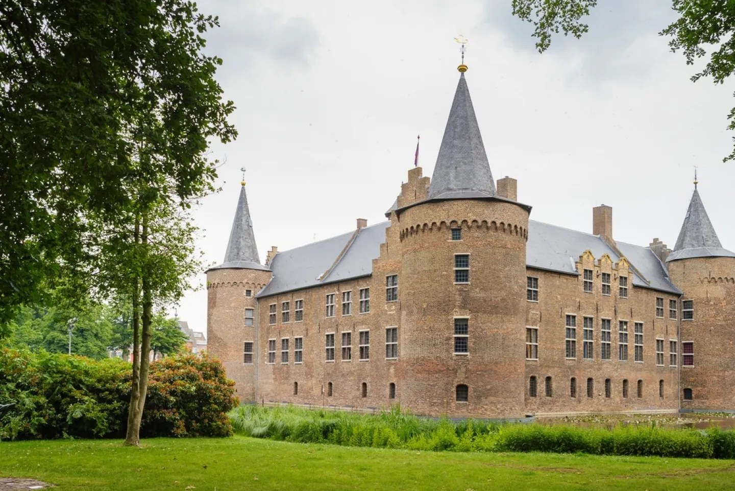 Castle Helmond
