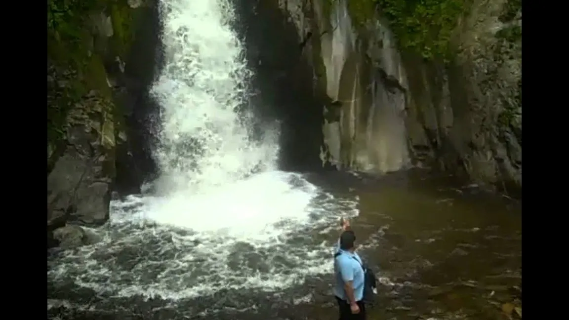 Cascada de Mandor