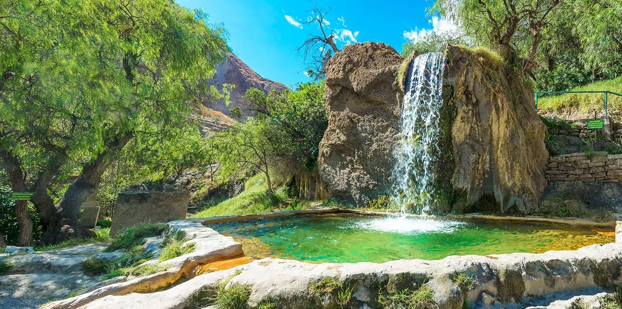 Los Baños Termales de Churín