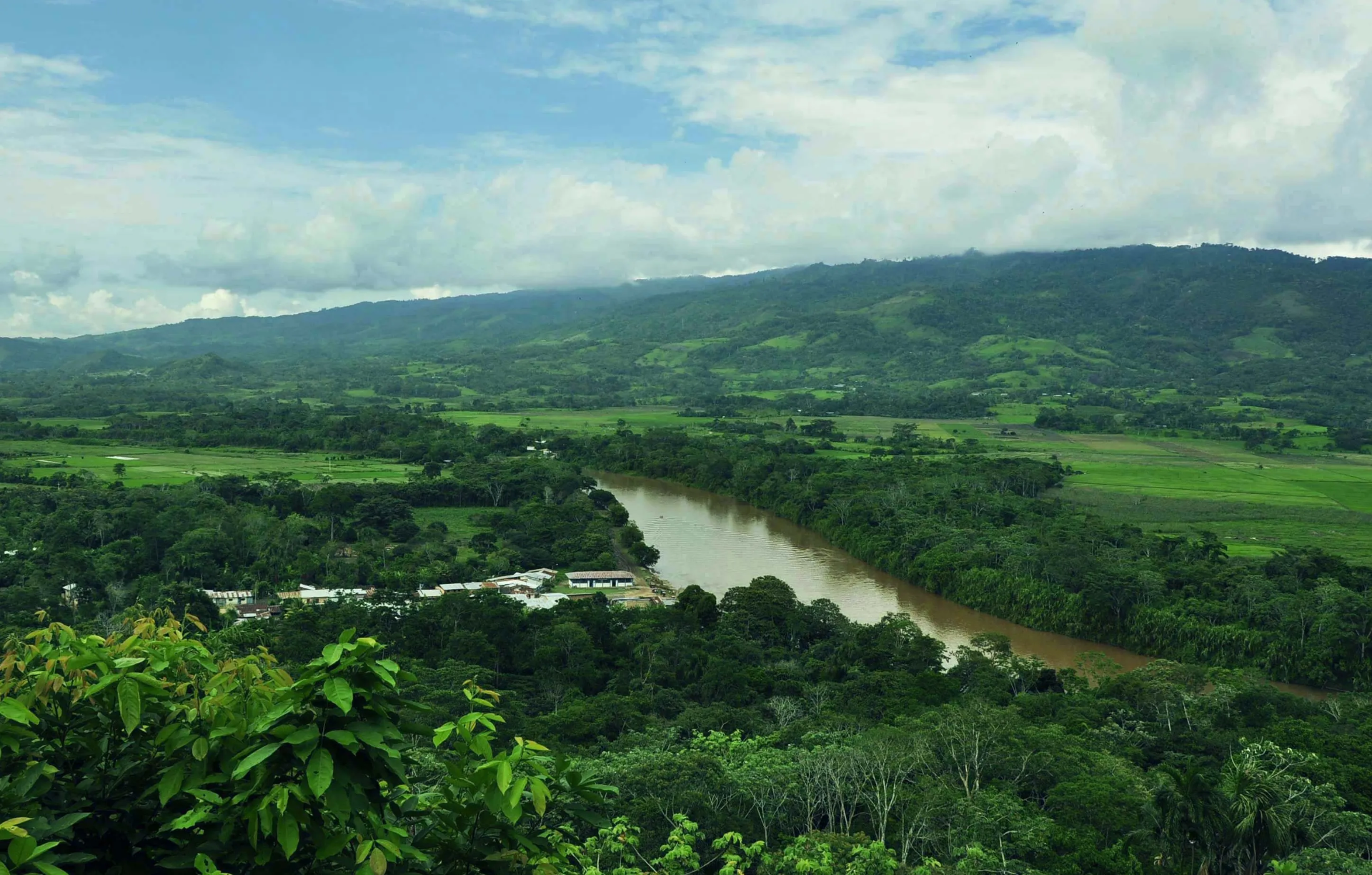 Lago Avisado