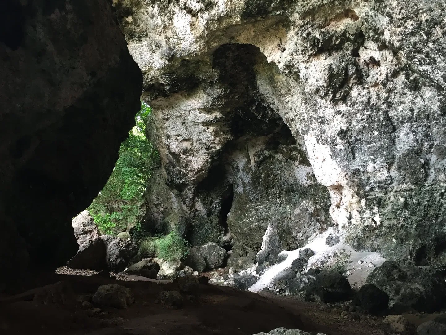 Parque Histórico Cueva María de la Cruz