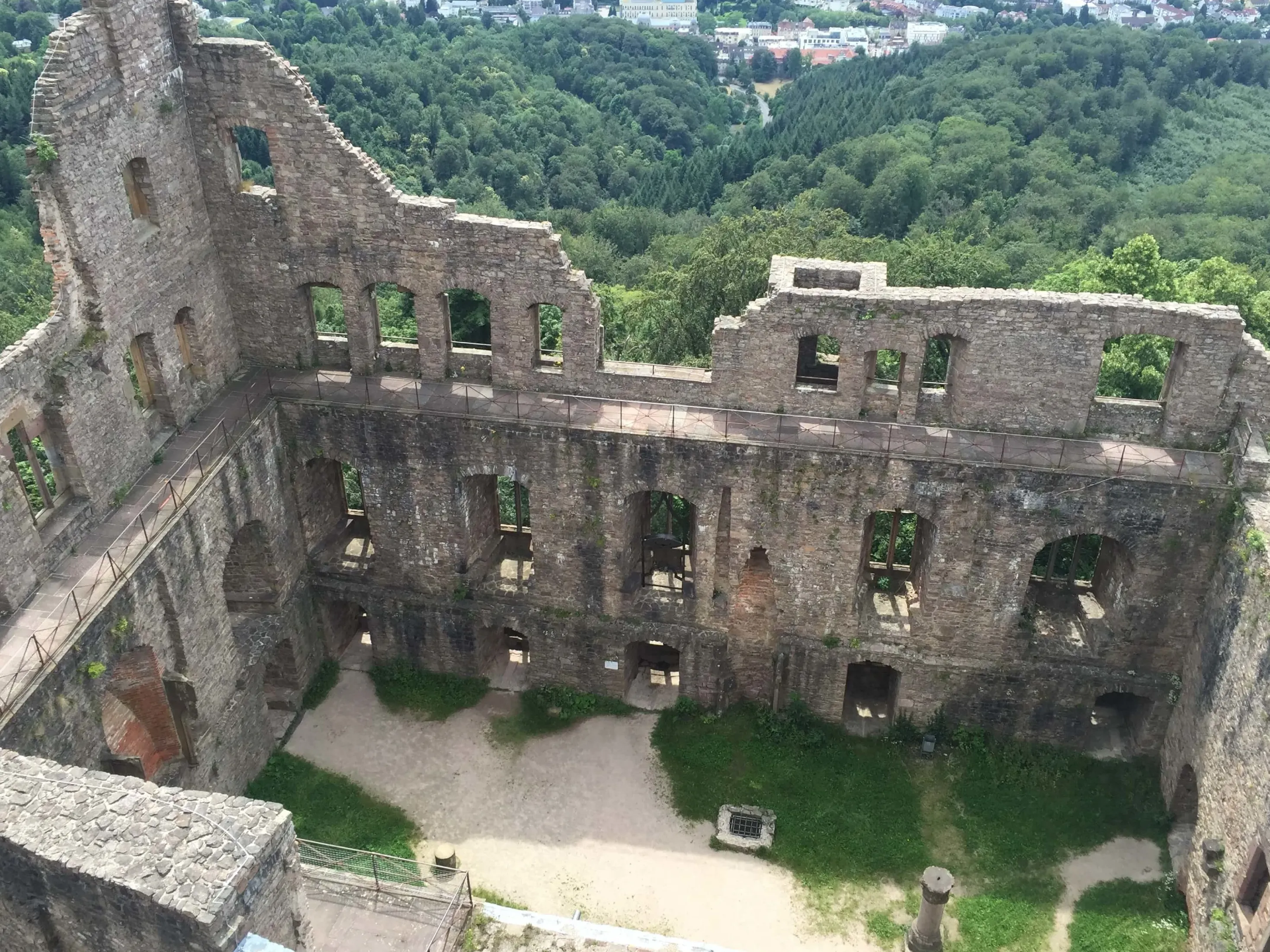 Ruinas del Castillo de Stein