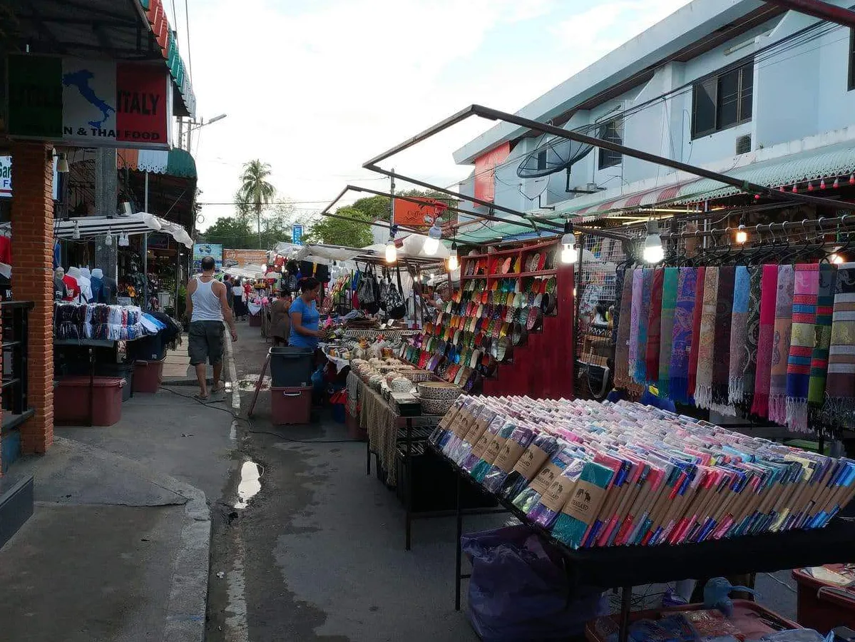 Lamai Sunday Night Market