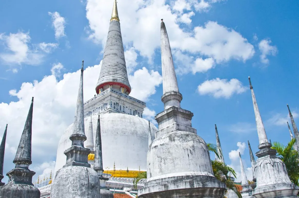 Wat Phra Mahathat Woramahawihan