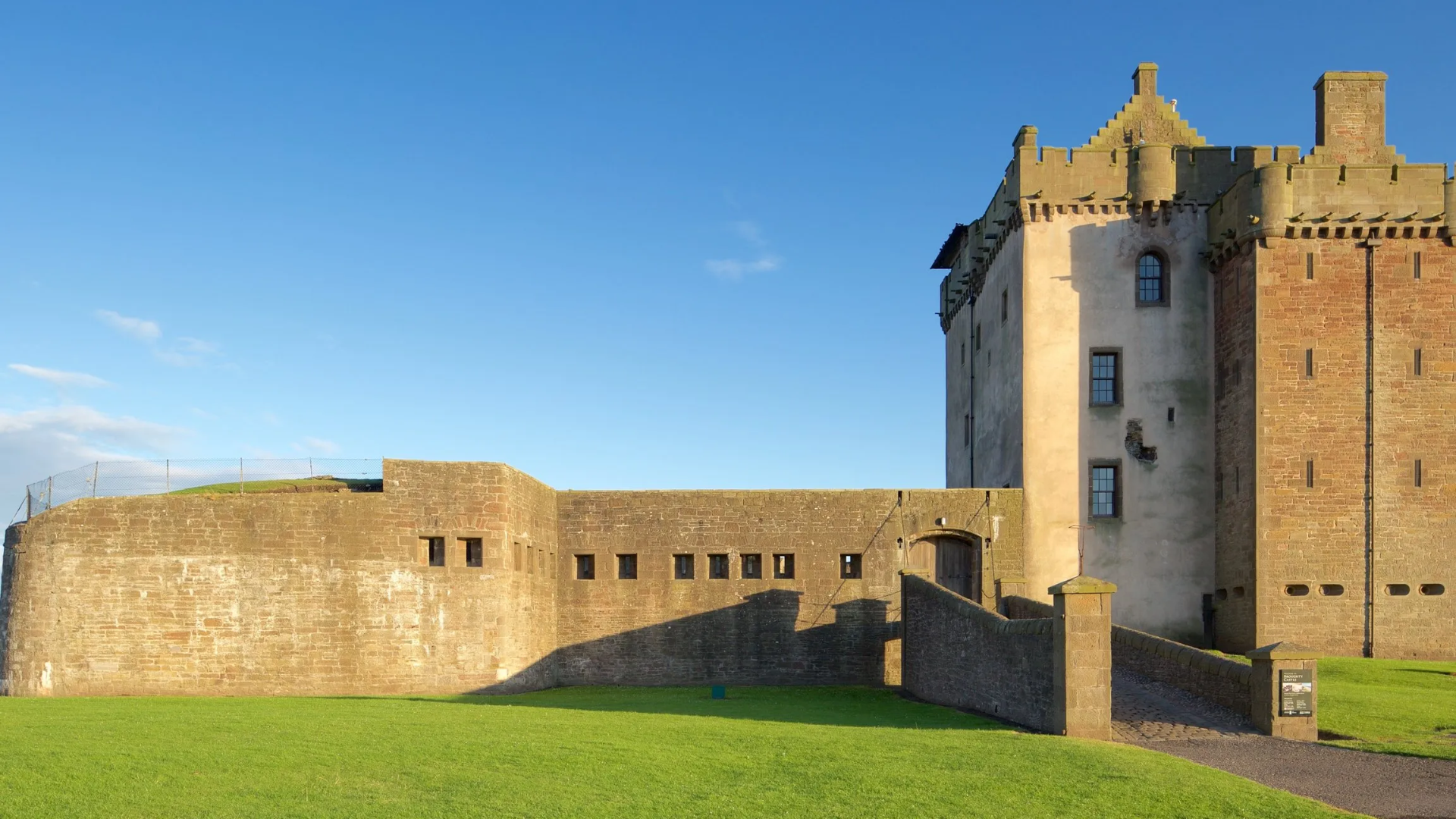 Broughty Castle