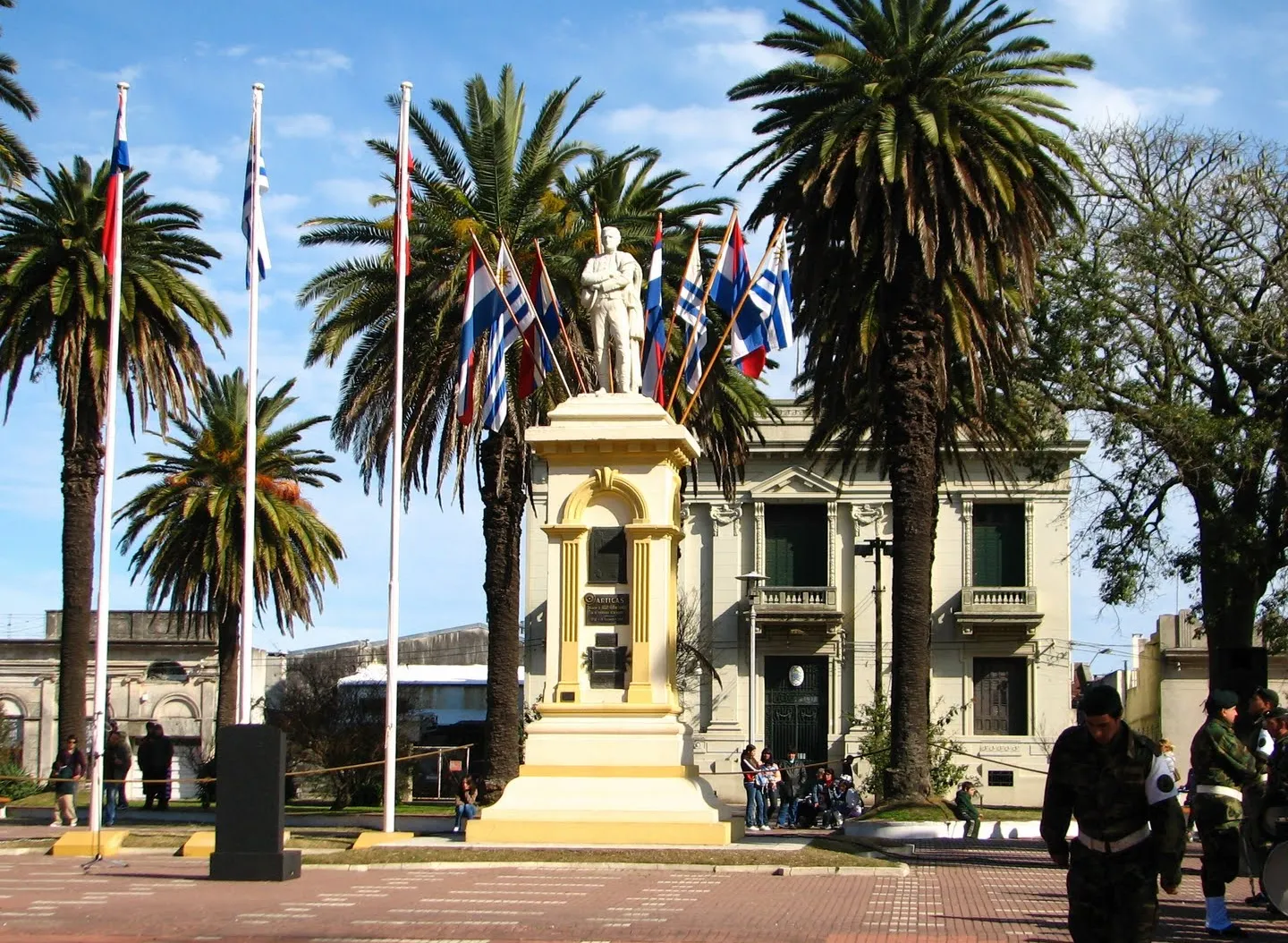 Plaza Artigas