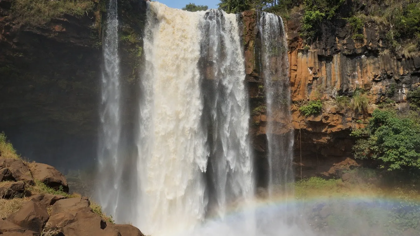 Cascada Phu Cuong