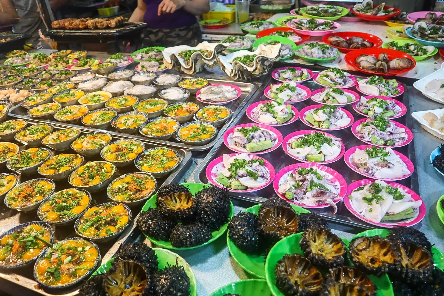 Dinh Cau Night Market