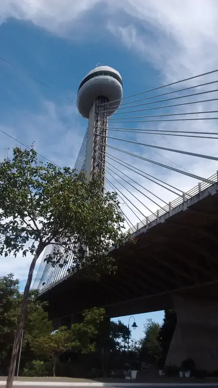 Audioguía de Ponte Estaiada